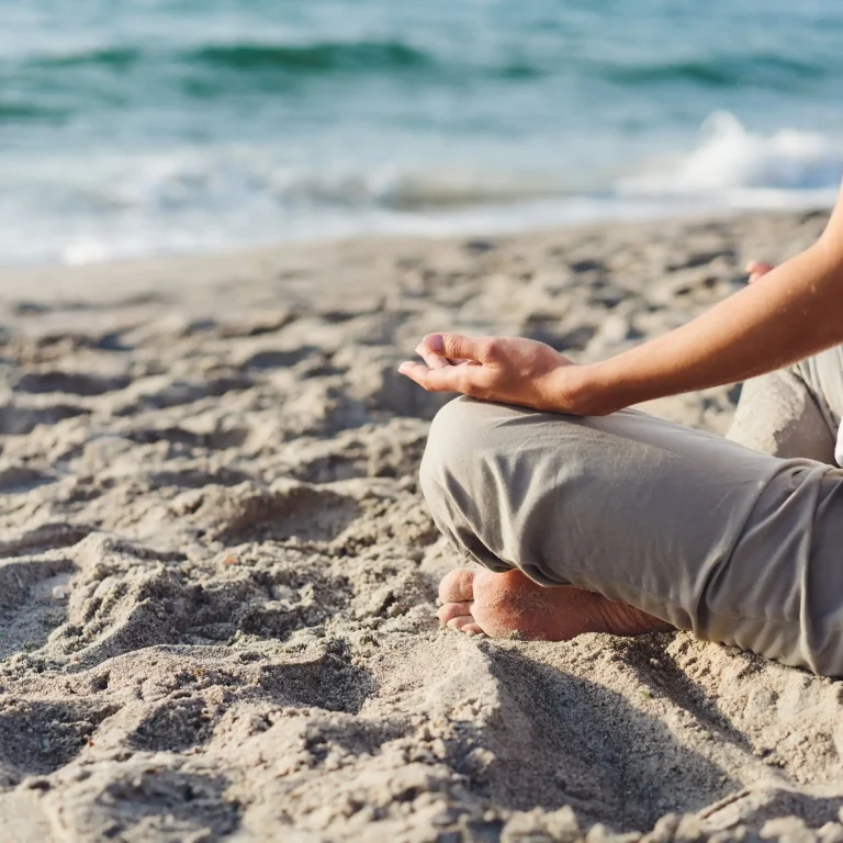 Learn-to-love-yourself-with-meditation-2-_1_-_1_